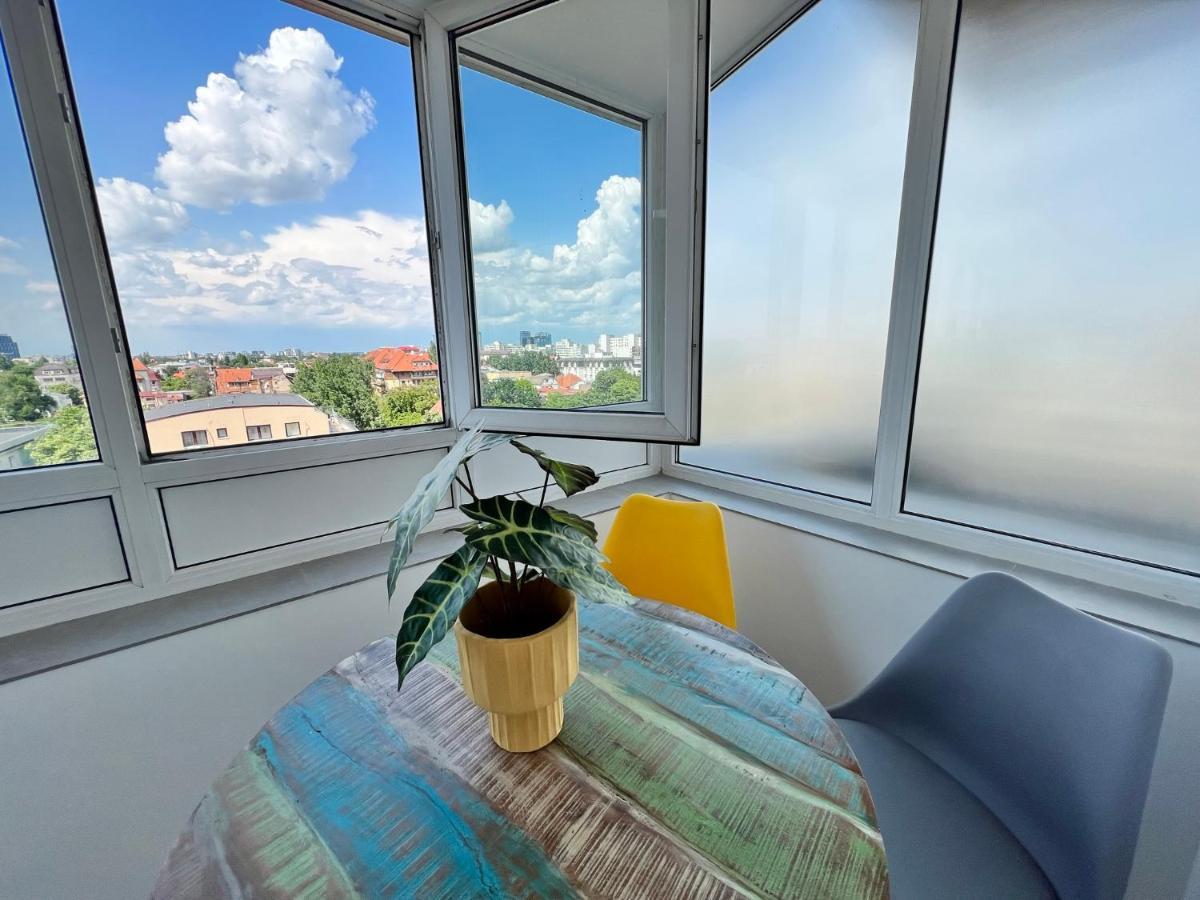 Spectacular View Over The City - Dorobanti Studio Apartment Букурещ Екстериор снимка